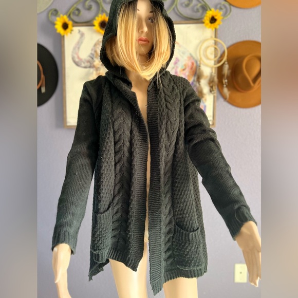 NITTED SWEATER - Picture 3 of 9